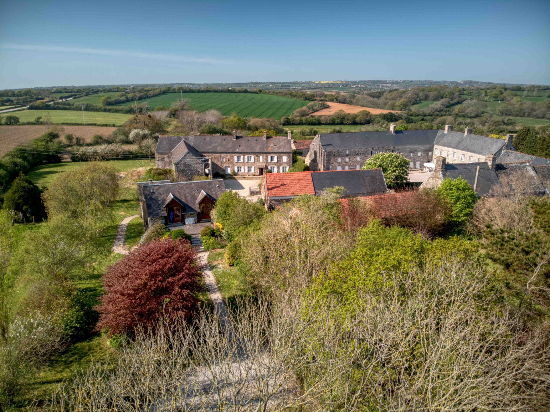 Vue aérienne hameau Surtainville